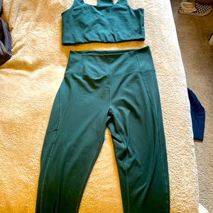 GF Collective Set- Paloma Sports Bra and High Rise Compressive Leggings.